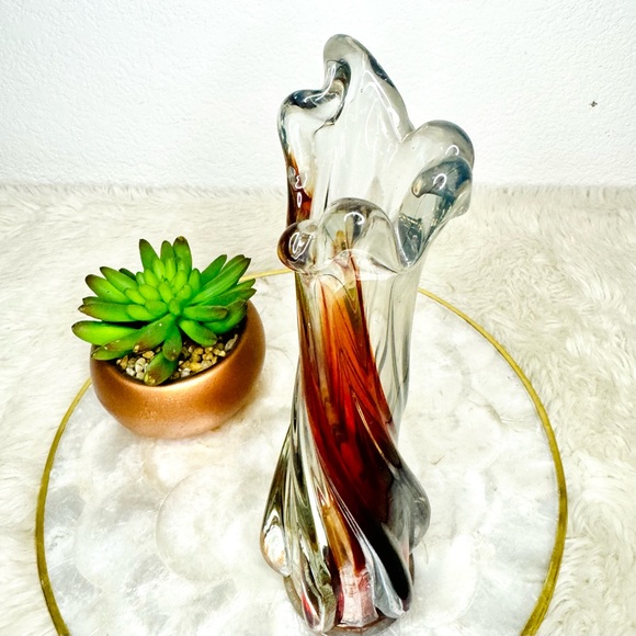 Vintage Red Twisted Swung Vase Small Bud Vase - Picture 3 of 6